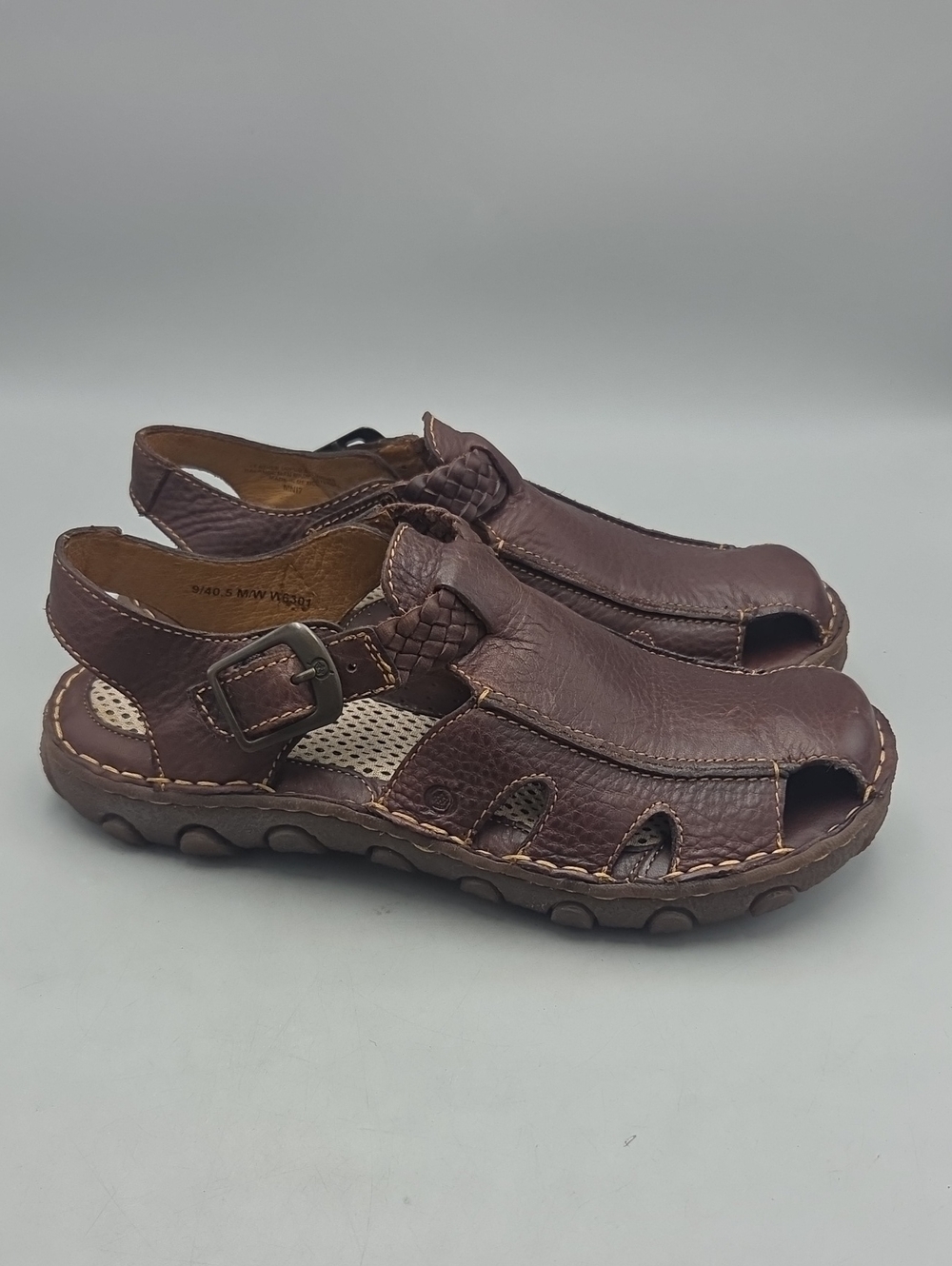 Born Men's 9 Brown Leather Braided Fisherman Sandals